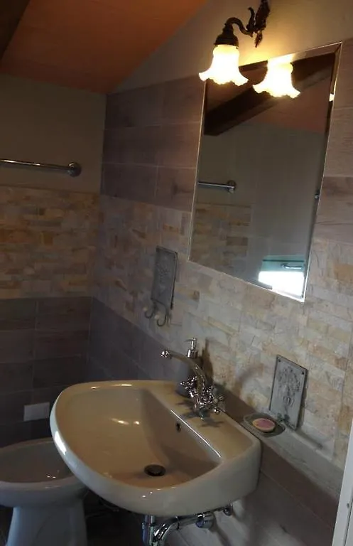 Bed & Breakfast La Corte Del Borgo Valverde